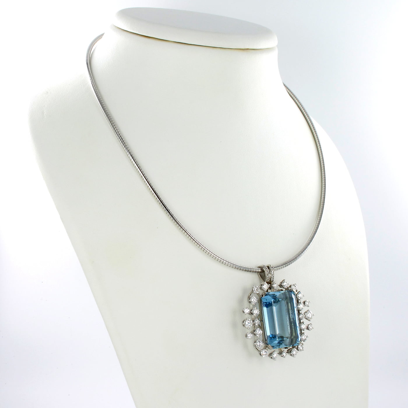 MASU（エムエーエスユー）のBIJOUX BROOCH BLUEの通販サイト