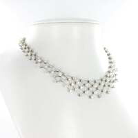 Diamond and Akoya Cultured Pearls Necklace in 950 Platinum Diamond and Akoya Cultured Pearls Necklace in 950 Platinum