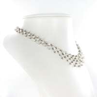 Diamond and Akoya Cultured Pearls Necklace in 950 Platinum Diamond and Akoya Cultured Pearls Necklace in 950 Platinum