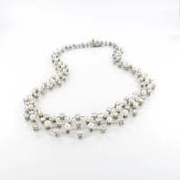 Diamond and Akoya Cultured Pearls Necklace in 950 Platinum Diamond and Akoya Cultured Pearls Necklace in 950 Platinum