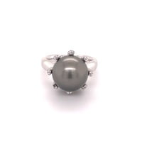 Fabulous Tahitian Pearl and Diamond Ring in White Gold Fabulous Tahitian Pearl and Diamond Ring in White Gold