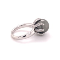 Fabulous Tahitian Pearl and Diamond Ring in White Gold Fabulous Tahitian Pearl and Diamond Ring in White Gold