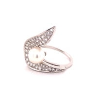 Modern Akoya Cultured Pearl and Diamond Ring in 18 Karat Gold