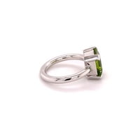 Juicy Green Peridot Set in White Gold 18 Karat