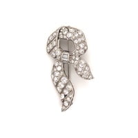 Beautiful Antique Diamond Platinum Ribbon Brooch Beautiful Antique Diamond Platinum Ribbon Brooch