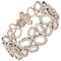 Superb Diamond Bracelet in White Gold by Gübelin Superb Diamond Bracelet in White Gold by Gübelin
