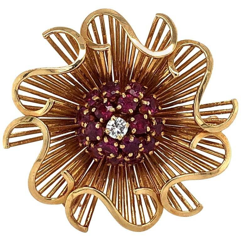 1950s Retro Ruby and Diamond Brooch in Red Gold 1950s Retro Ruby and Diamond Brooch in Red Gold