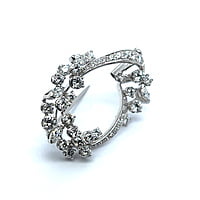 Floral Gübelin Brooch with Diamonds in 18 Karat White Gold Floral Gübelin Brooch with Diamonds in 18 Karat White Gold