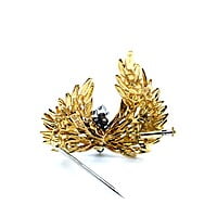 Talisman Wings Brooch with Diamonds in 18 Karat Yellow Gold