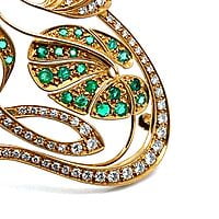 Charming Brooch in 18 Karat Yellow Gold with Emeralds and Diamonds