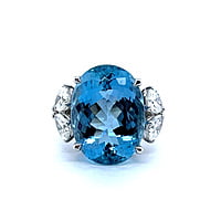 Aquamarine Ring with Diamonds in 14 Karat White Gold Aquamarine Ring with Diamonds in 14 Karat White Gold