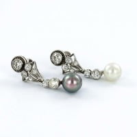 Art Deco Certified Natural Pearls and Diamond Platinum Drop Earrings Art Deco Certified Natural Pearls and Diamond Platinum Drop Earrings