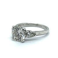 Exceptional 2.34 Carat GIA Certified Diamond Ring in Platinum by Graff Exceptional 2.34 Carat GIA Certified Diamond Ring in Platinum by Graff
