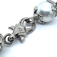 Bracelet with South Sea Cultural Pearls in Palladium 950 Bracelet with South Sea Cultural Pearls in Palladium 950
