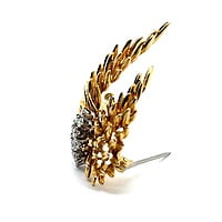 Talisman Wings Brooch with Diamonds in 18 Karat Yellow Gold Talisman Wings Brooch with Diamonds in 18 Karat Yellow Gold