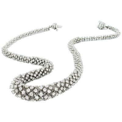 Diamond Necklace in White Gold 18K