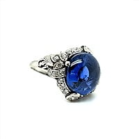 Alluring Sapphire Ring in Platinum with Old Cut Diamonds