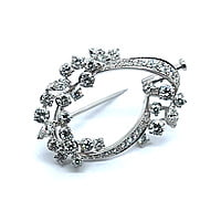 Floral Gübelin Brooch with Diamonds in 18 Karat White Gold Floral Gübelin Brooch with Diamonds in 18 Karat White Gold