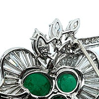 Mesmerizing Colombian Emerald Brooch with Diamonds in Platinum Mesmerizing Colombian Emerald Brooch with Diamonds in Platinum