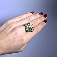 Cute Tsavorite Mouse Brooch in 18 Karat Blackened White Gold Cute Tsavorite Mouse Brooch in 18 Karat Blackened White Gold
