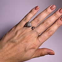 Panthère De Cartier Ring in White Gold Panthère De Cartier Ring in White Gold