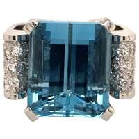 Aquamarine and Diamond in White Gold Aquamarine and Diamond in White Gold