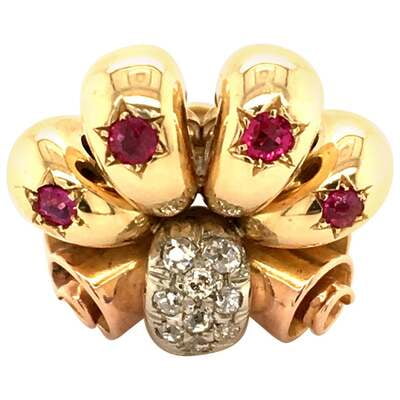Extraordinary Gold Ring with Rubys and Oldcut Diamonds