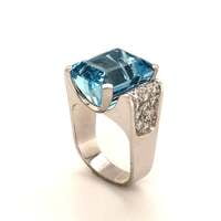 Aquamarine and Diamond in White Gold