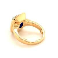 Sugarloaf Sapphire Ring in Yellow Gold