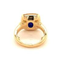 Sugarloaf Sapphire Ring in Yellow Gold