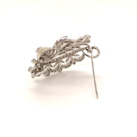 Fabulous Diamond 18 Karat White Gold Brooch