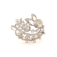 Fabulous Diamond 18 Karat White Gold Brooch