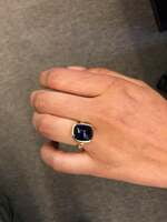 Sugarloaf Sapphire Ring in Yellow Gold